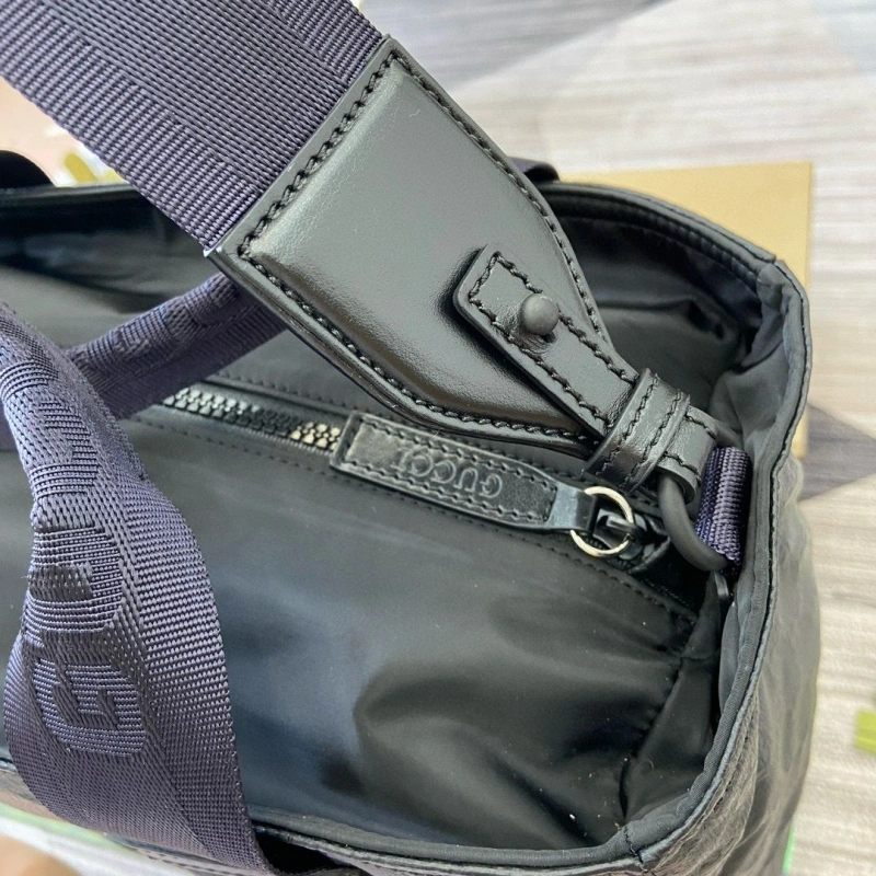 Fashionable Gxccx Top Handle Bags 40528