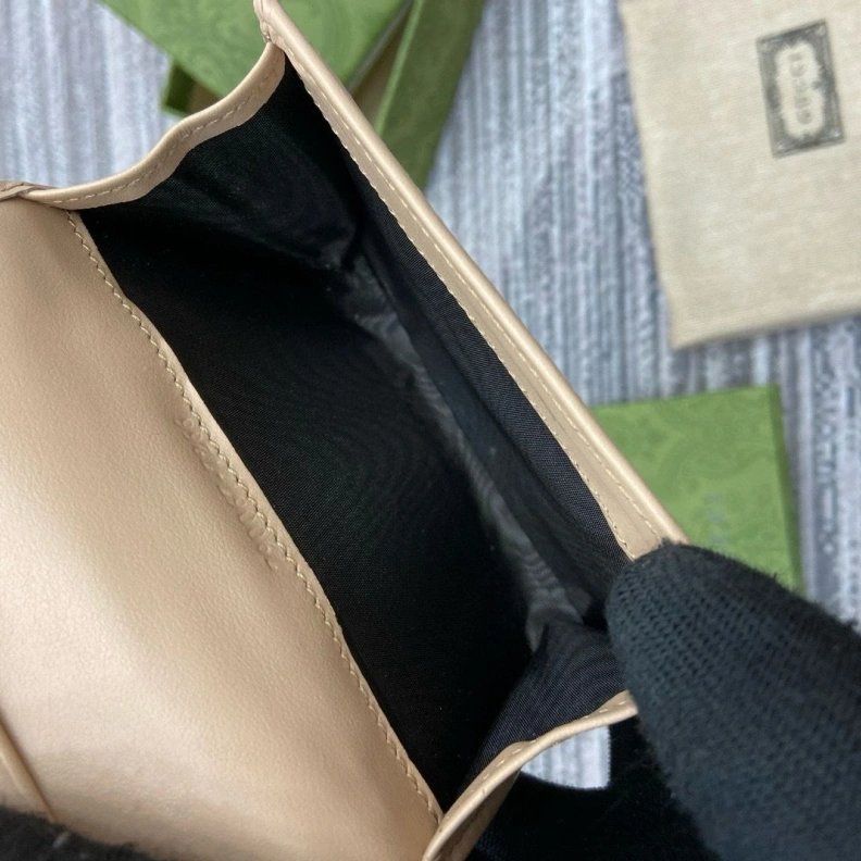 Comfortable Gxccx Wallets & Purse 35213