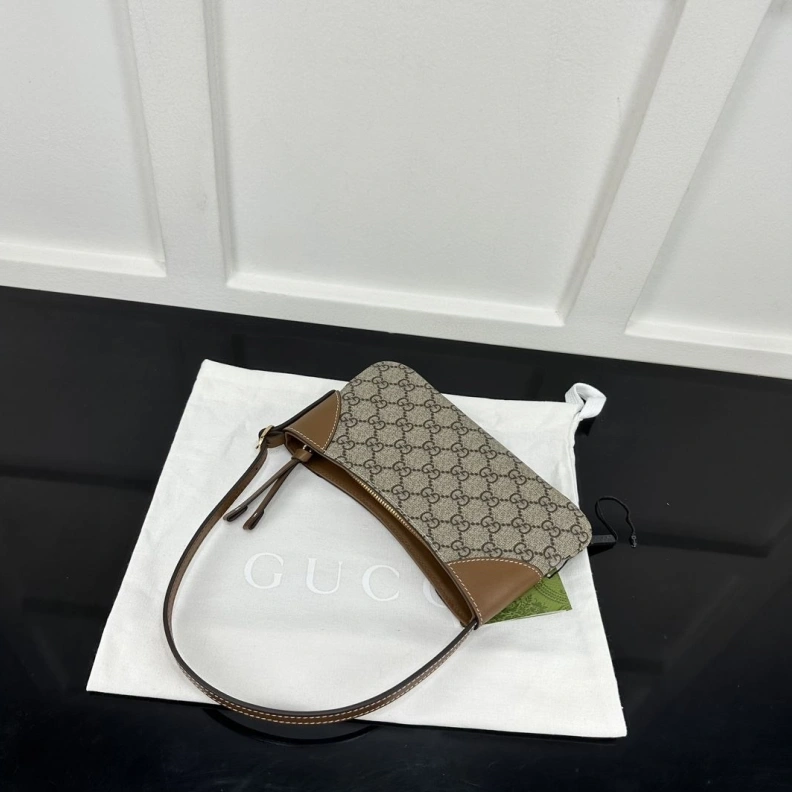 Versatile Gxccx Top Handle Bags 36488