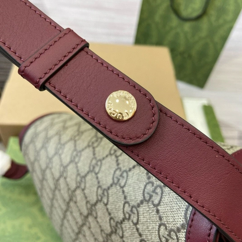 Stylish Gxccx Top Handle Bags 36472