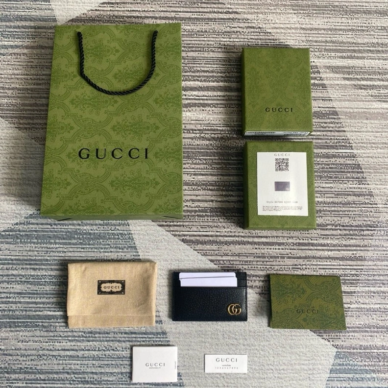 Comfortable Gxccx Wallets & Purse 35195