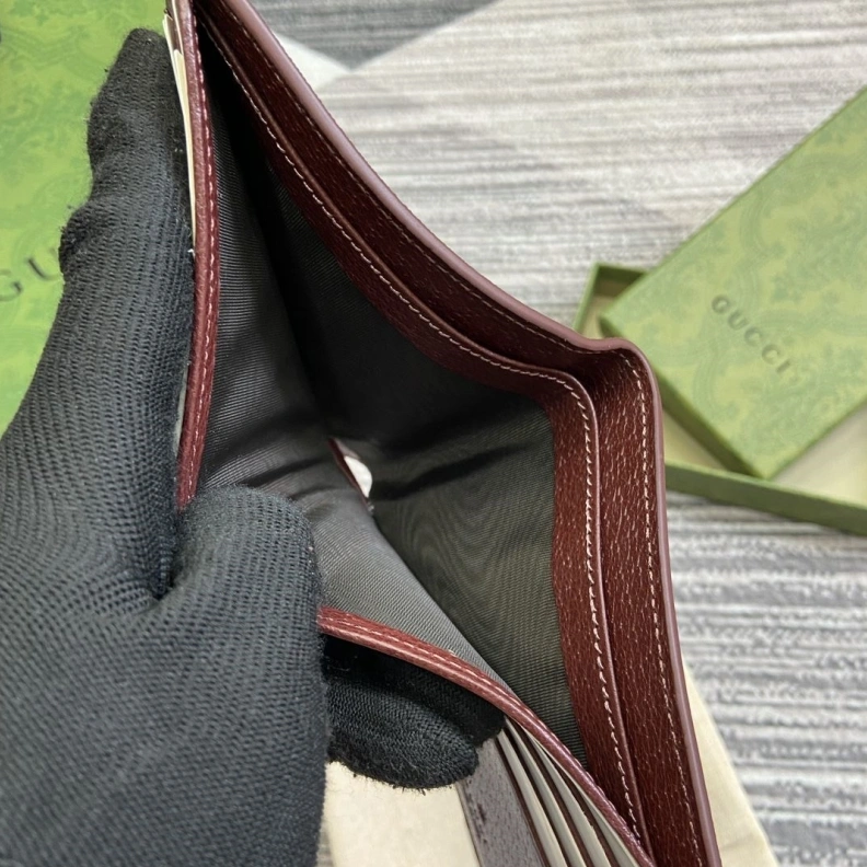 WellDesigned Gxccx Wallets & Purse 35200
