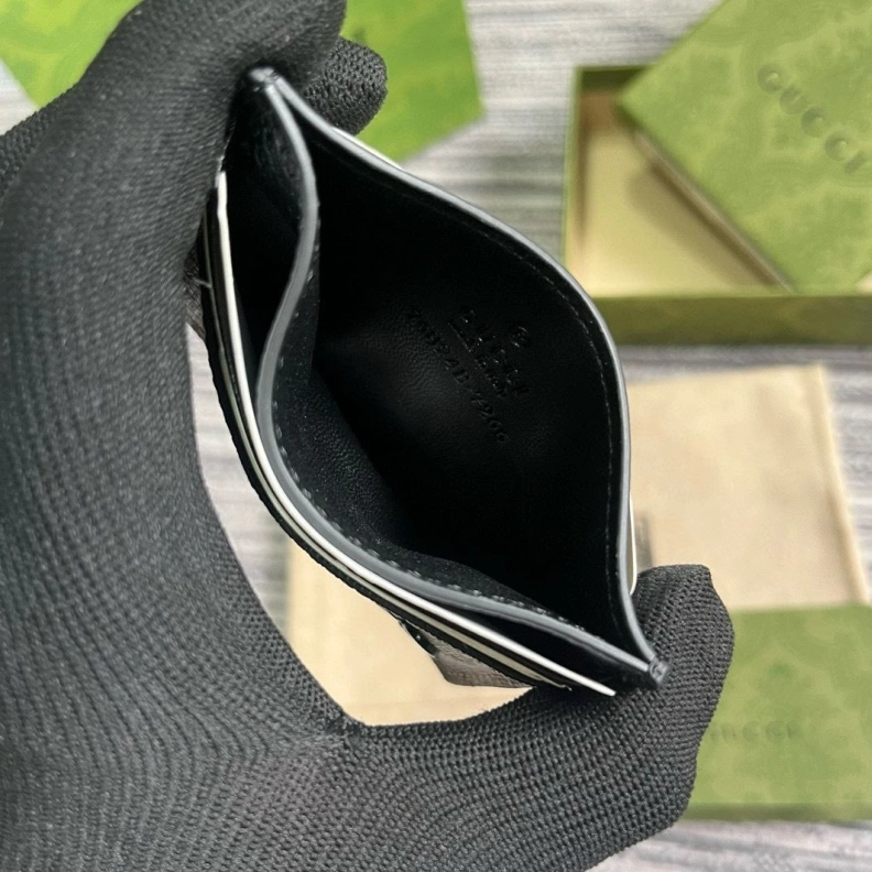 Modern Gxccx Wallets & Purse 35176