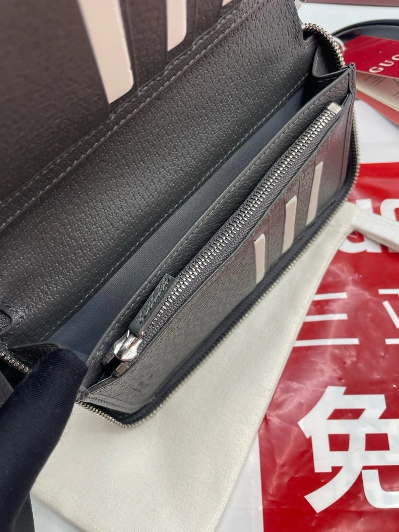 Gxccx Wallets & Purse Trendsetting 35182