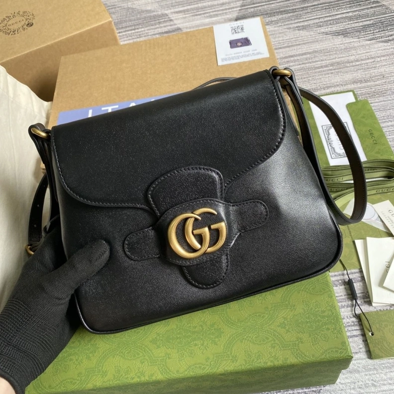 Gxccx Satchel Bags Vibrant 37950