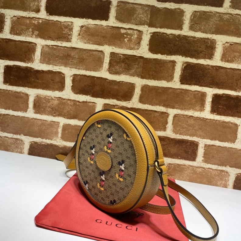 Gxccx Round Bags Timeless 38007