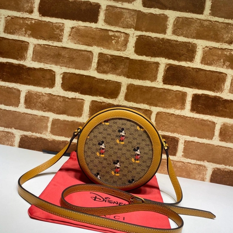 Gxccx Round Bags Timeless 38007
