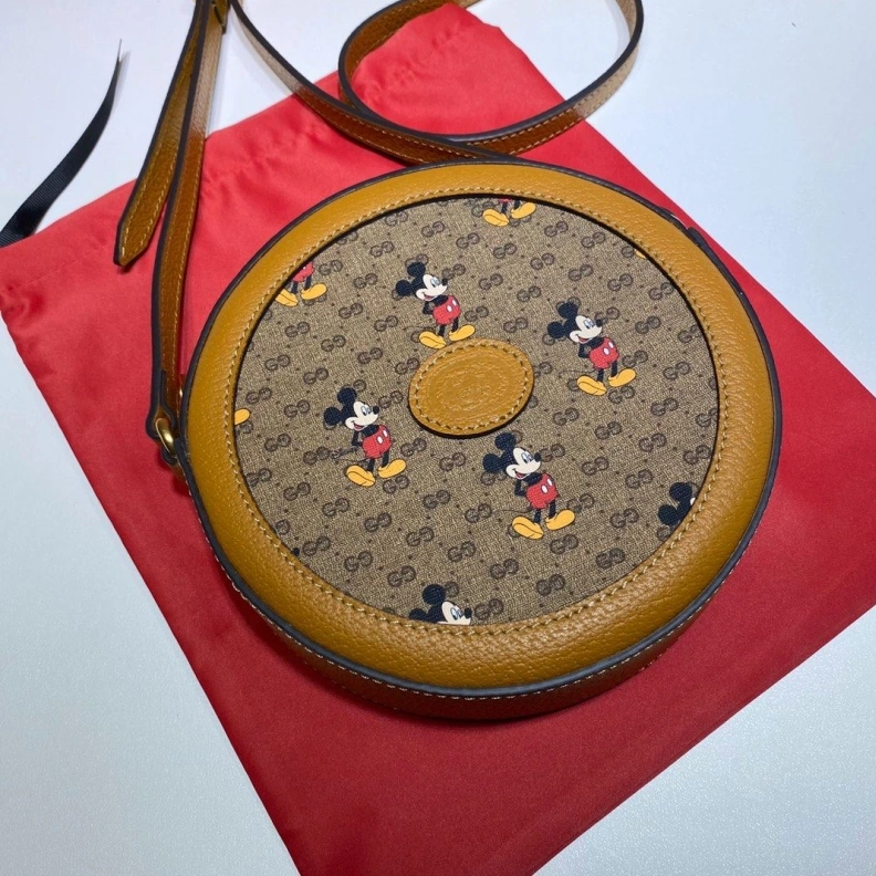 Gxccx Round Bags Timeless 38007