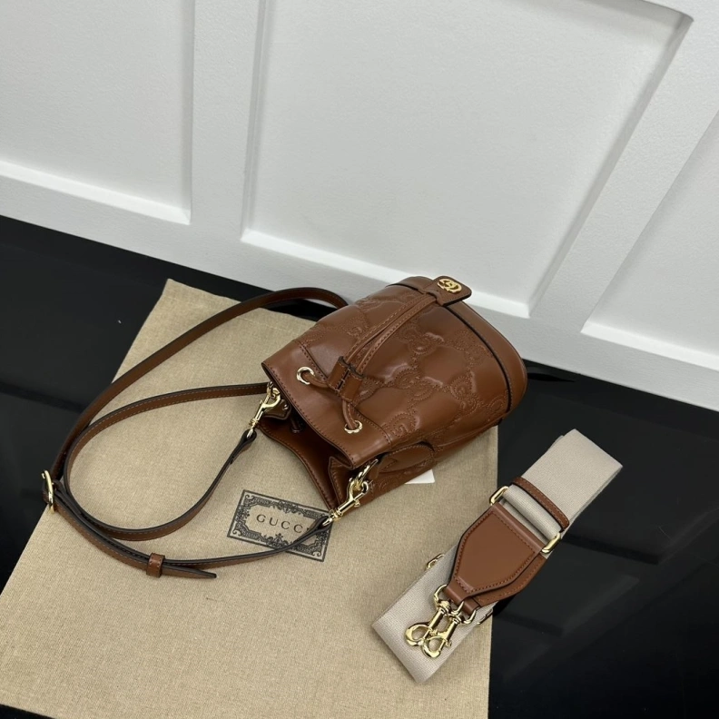 Gxccx Bucket Bags AllSeason 38234