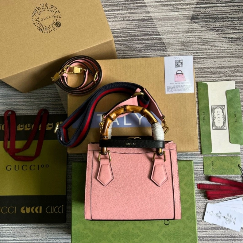 WellDesigned Gxccx Top Handle Bags 36420