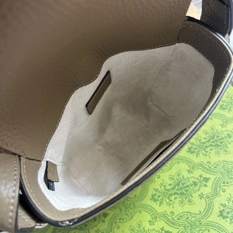 Resilient Gxccx Satchel Bags 37930