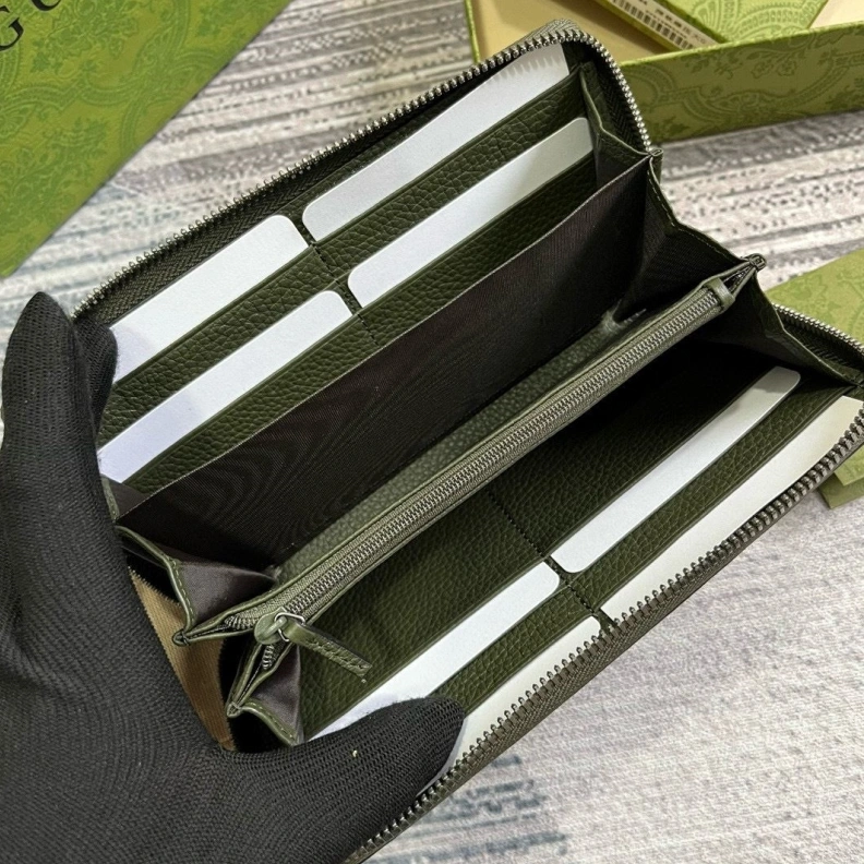 Gxccx Wallets & Purse Vibrant 35169