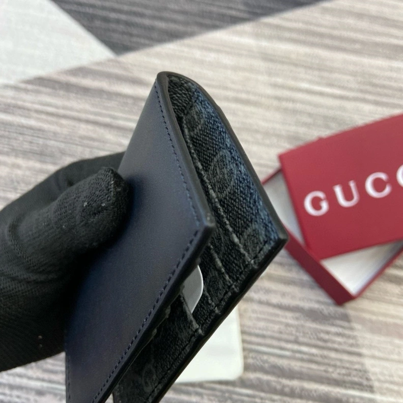 Versatile Gxccx Wallets & Purse 35137