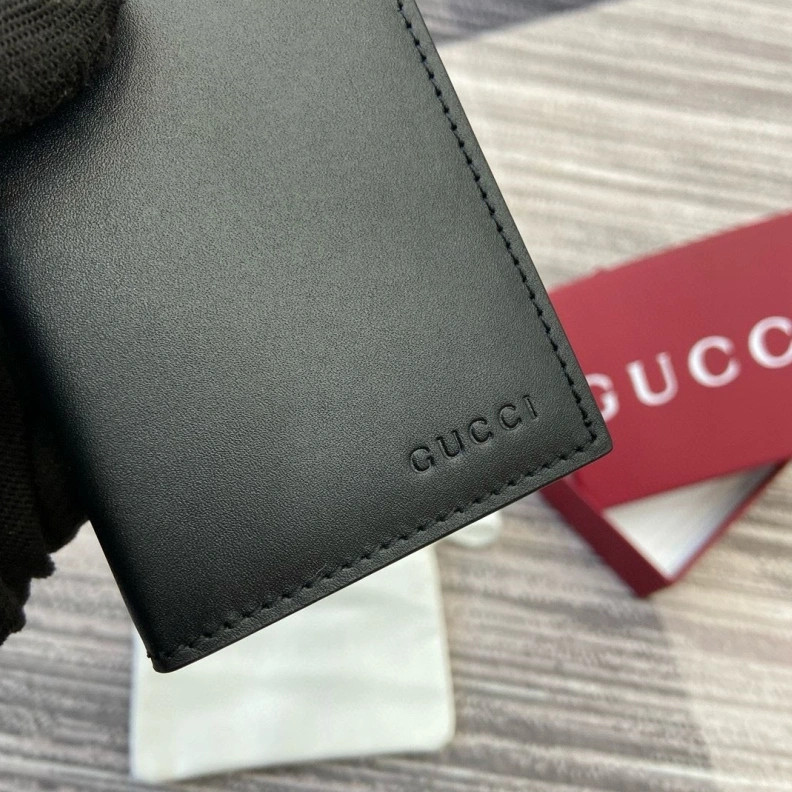 Versatile Gxccx Wallets & Purse 35137
