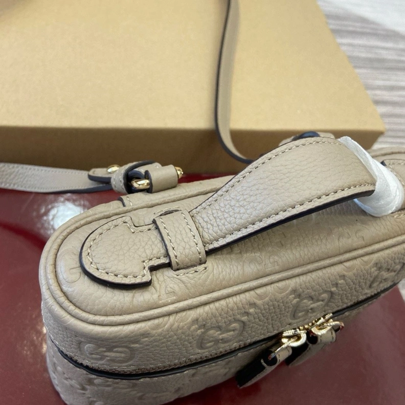 Gxccx Cosmetic Bags Stylish 38116