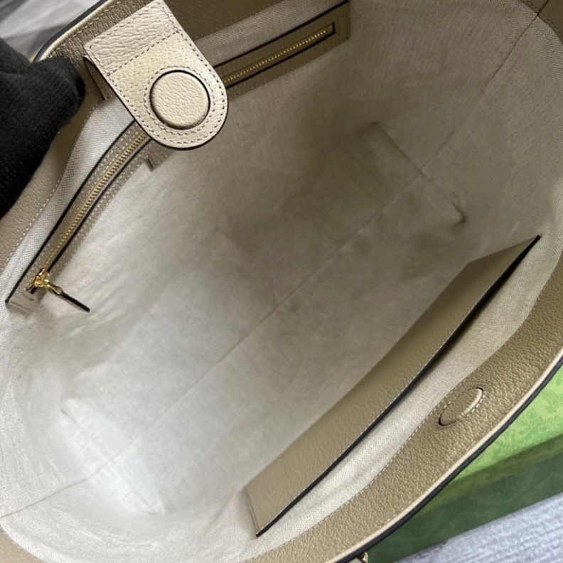 Popular Gxccx Shopping Bags 36702