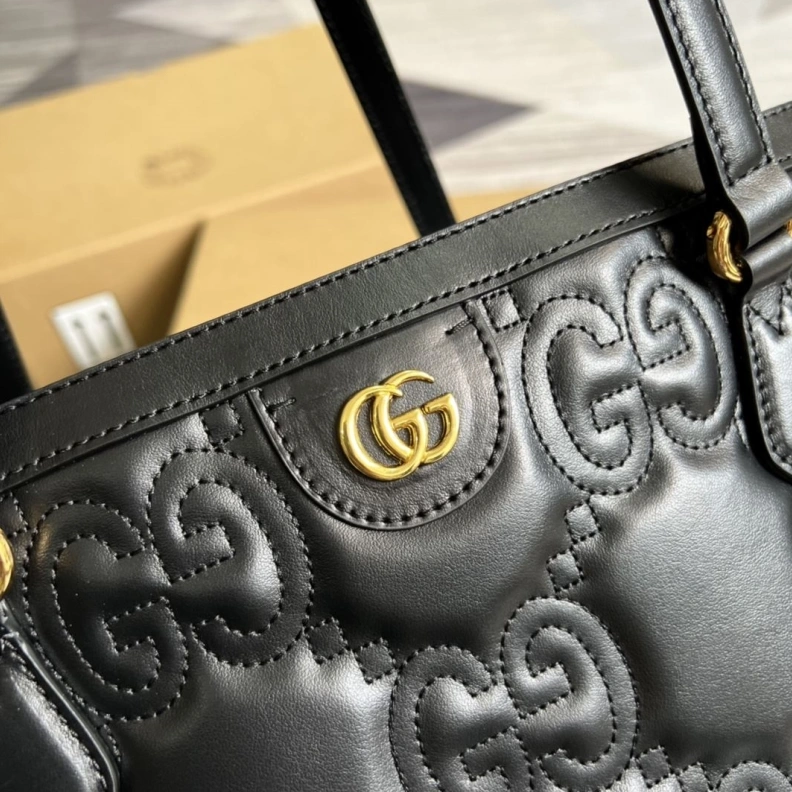 Resilient Gxccx Shopping Bags 36698