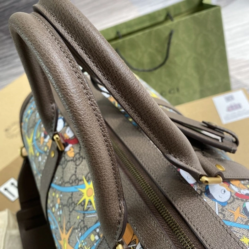Resilient Gxccx Travel Bags 35364