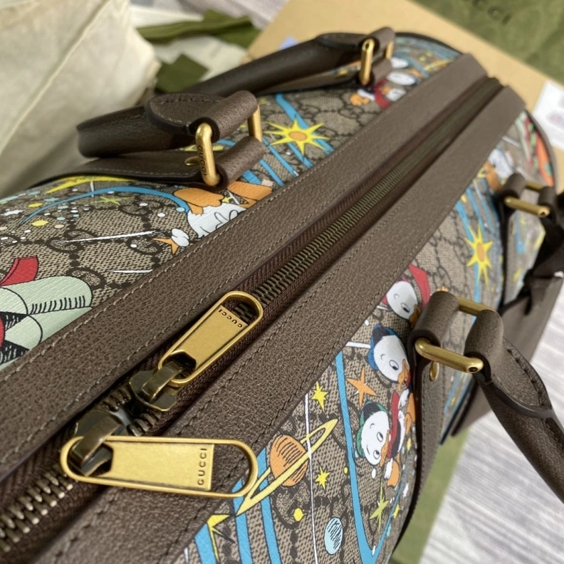 Resilient Gxccx Travel Bags 35364