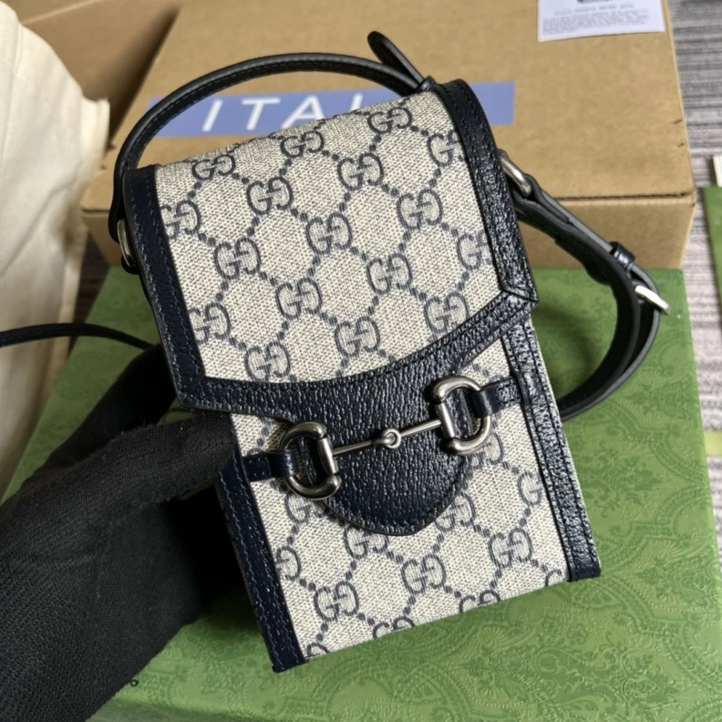 Resilient Gxccx Satchel Bags 37781