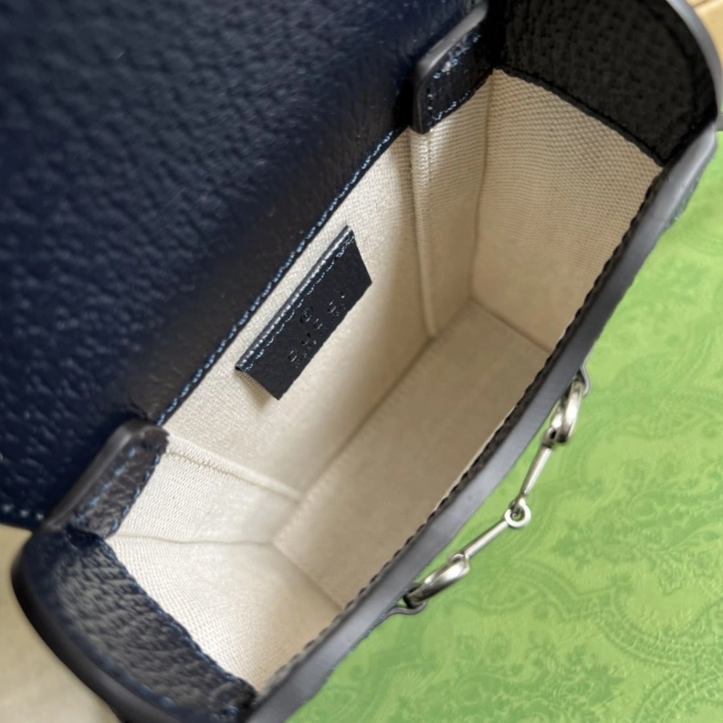 Resilient Gxccx Satchel Bags 37781