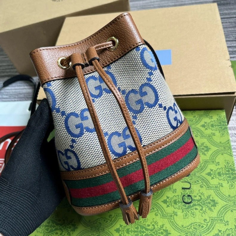 Gxccx Bucket Bags AllSeason 38191