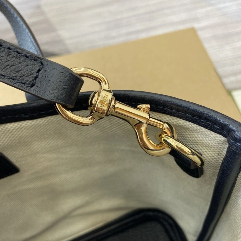 EyeCatching Gxccx Shopping Bags 36689