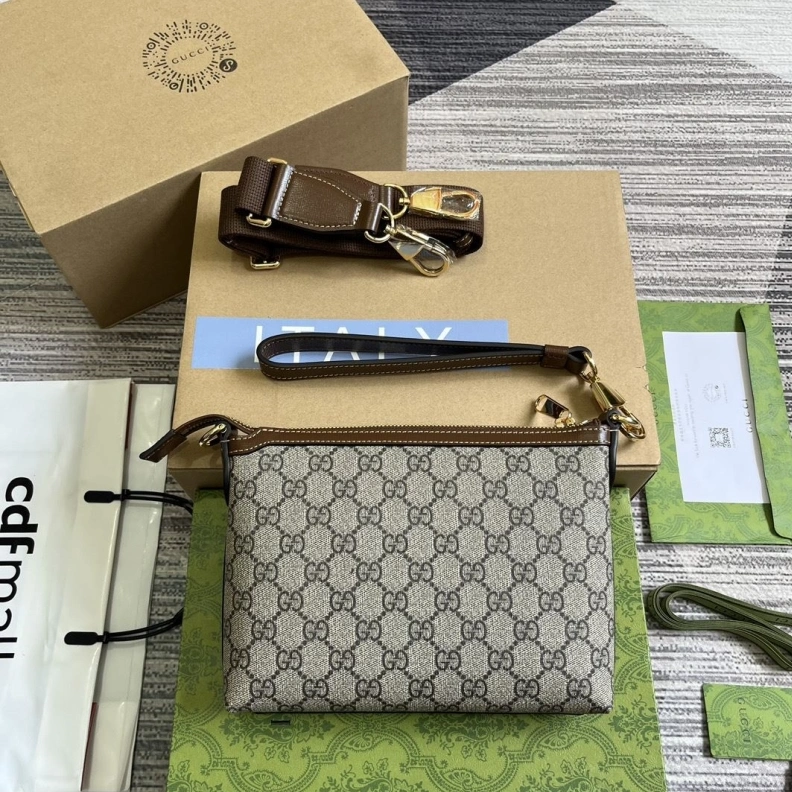 Minimalist Gxccx Clutch Bags 38171