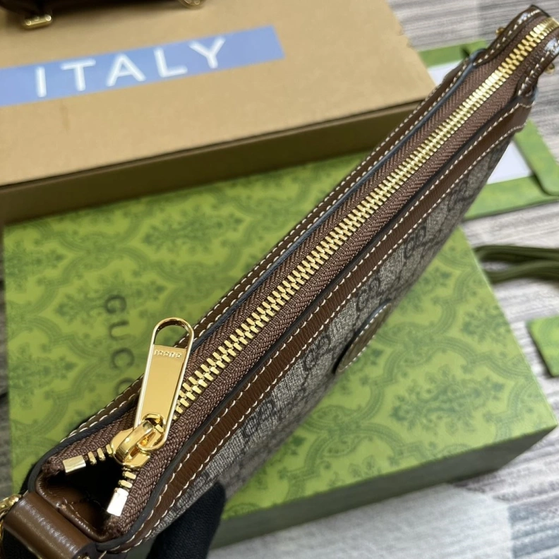 Minimalist Gxccx Clutch Bags 38171
