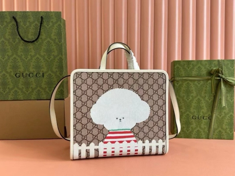 Gxccx Shopping Bags Bold 36688