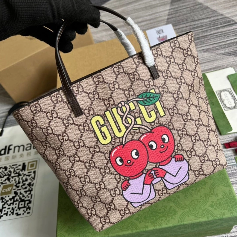 Bold Gxccx Shopping Bags 36681