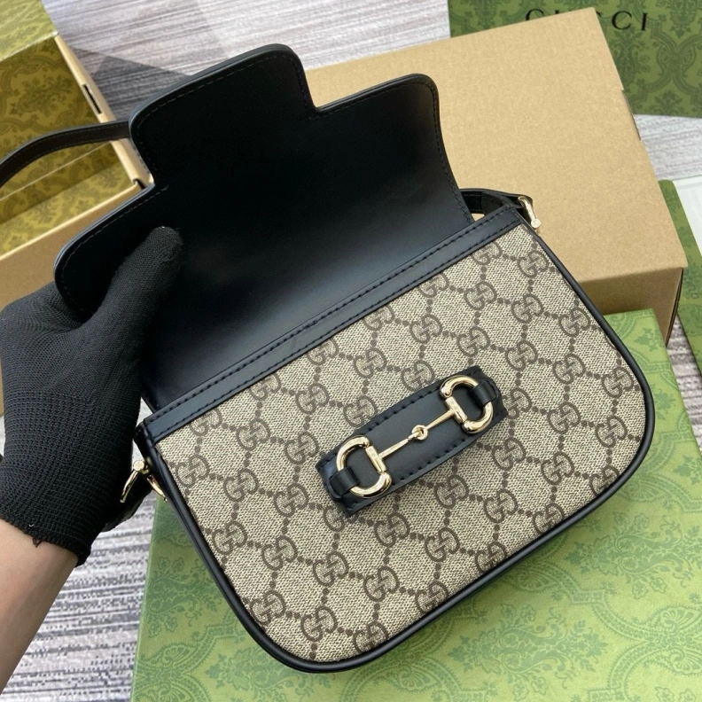 Gxccx Satchel Bags ModernLook 37716