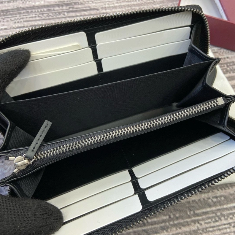Gxccx Wallets & Purse Classic 35126