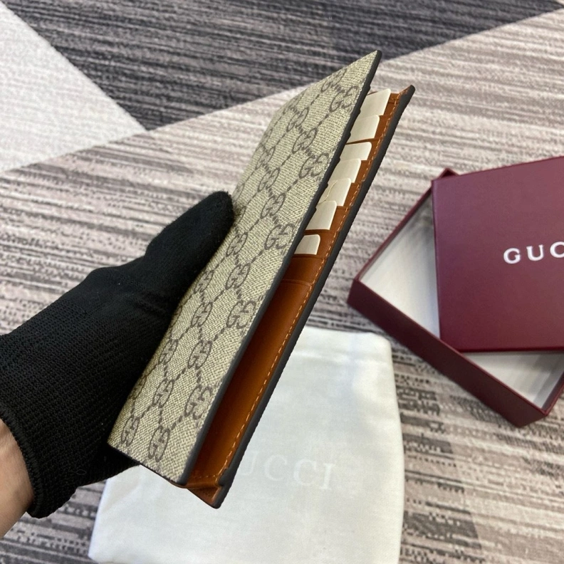 Comfortable Gxccx Wallets & Purse 35125