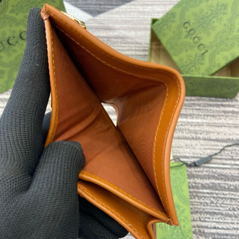 Lightweight Gxccx Wallets & Purse 35117