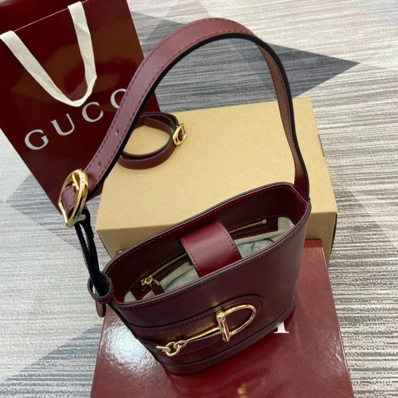 Comfortable Gxccx Top Handle Bags 36314