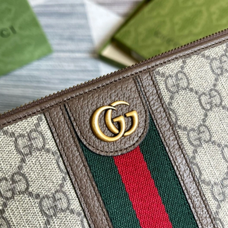 Stylish Gxccx Clutch Bags 38151