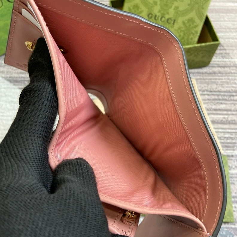 Resilient Gxccx Wallets & Purse 35105