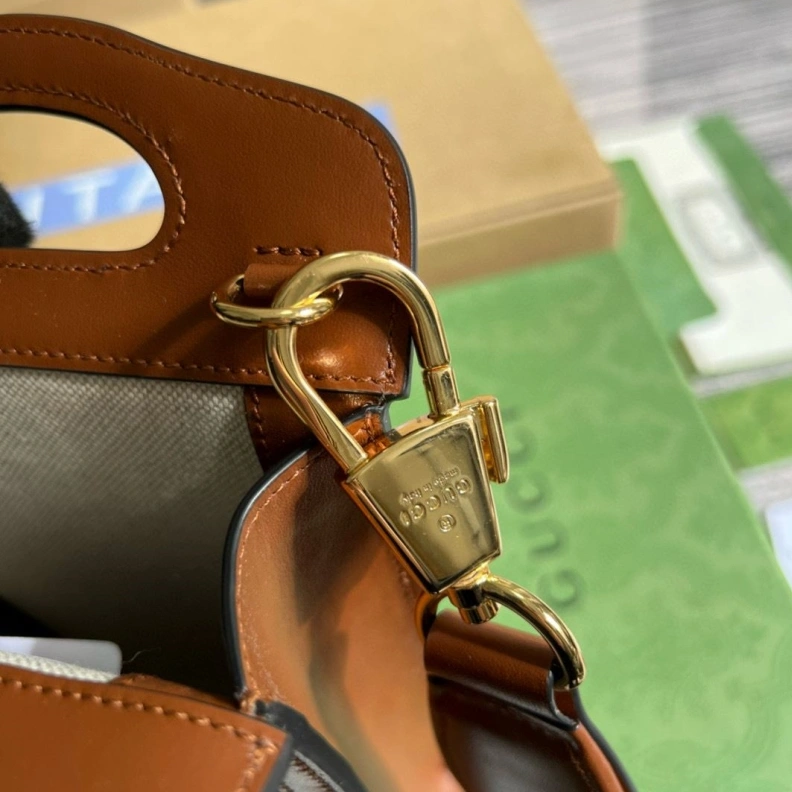 Popular Gxccx Top Handle Bags 36282