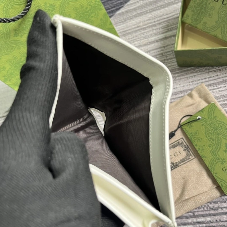 Minimalist Gxccx Wallets & Purse 35048