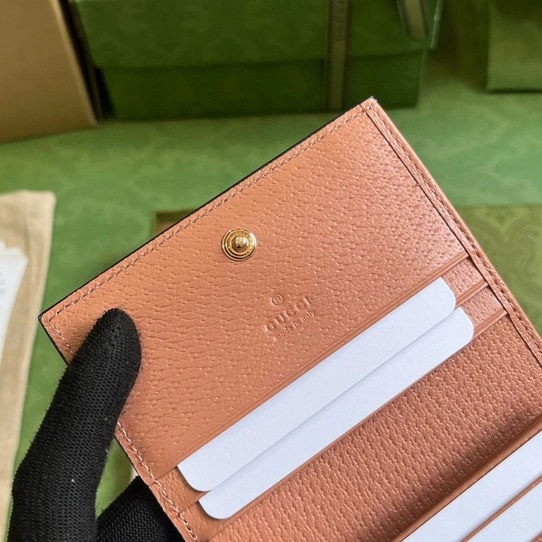 Trendsetting Gxccx Wallets & Purse 35047