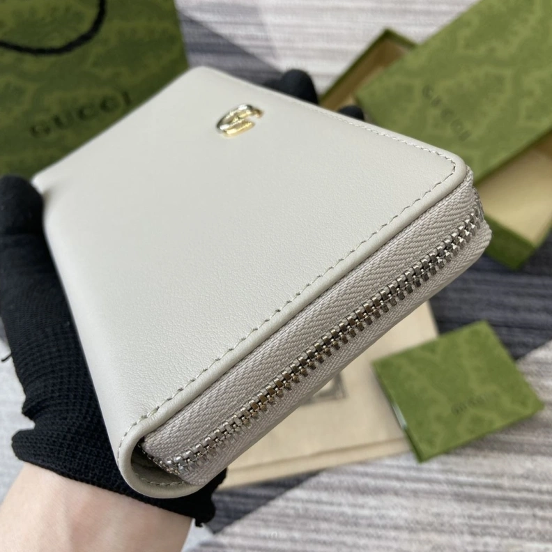 Fashionable Gxccx Wallets & Purse 35031
