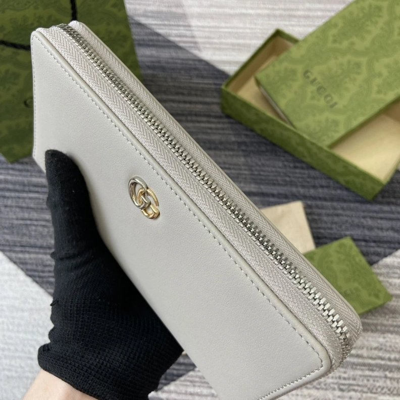 Fashionable Gxccx Wallets & Purse 35031