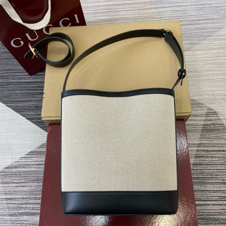 Comfortable Gxccx Top Handle Bags 36238