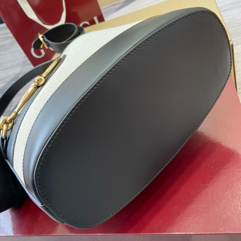 Comfortable Gxccx Top Handle Bags 36238