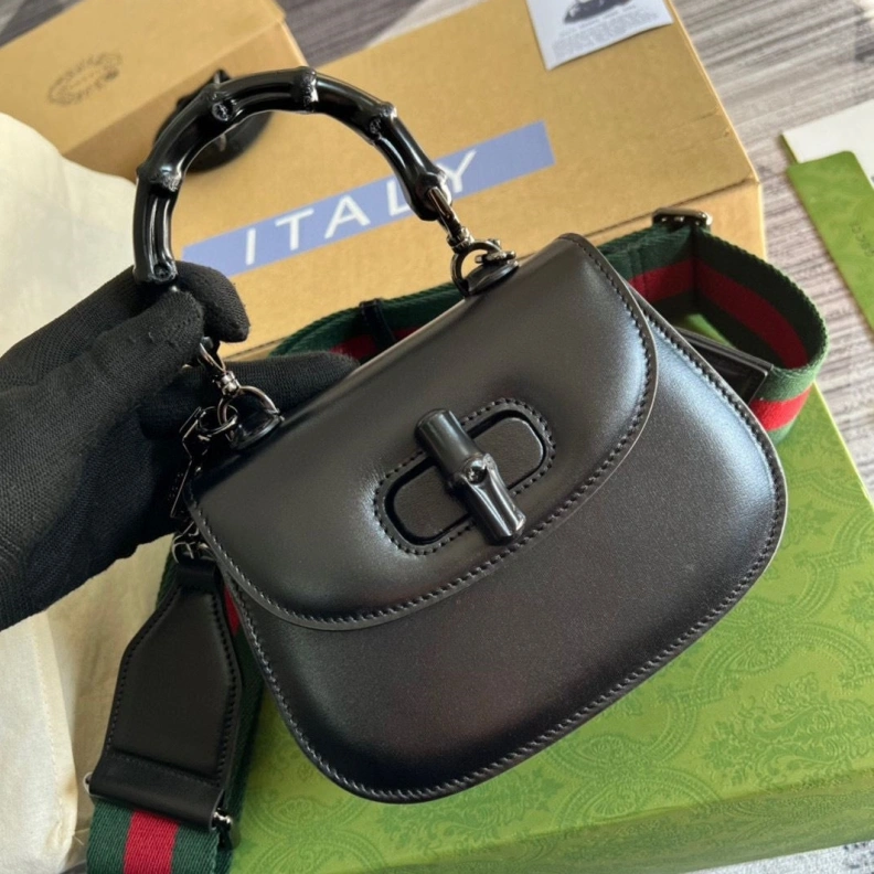SportInspired Gxccx Top Handle Bags 36250