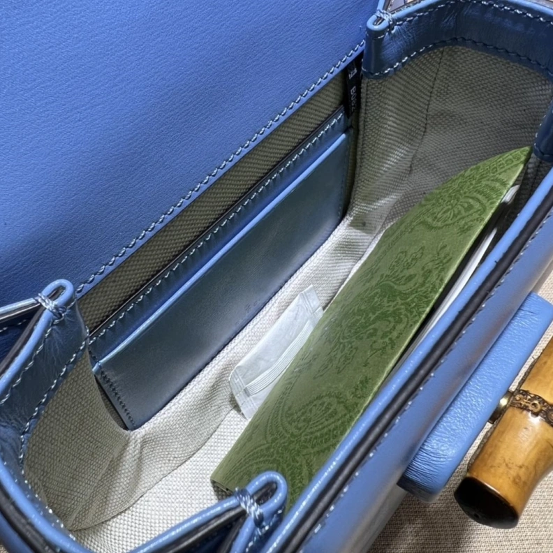 Bold Gxccx Top Handle Bags 36215