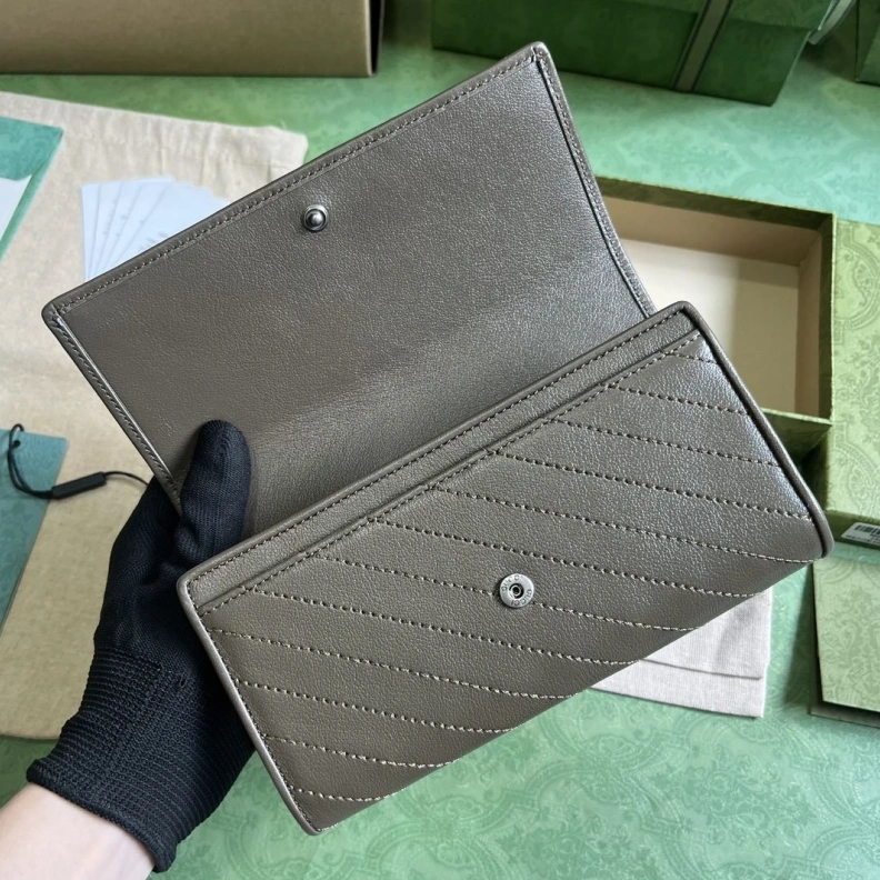 Vibrant Gxccx Wallets & Purse 35021