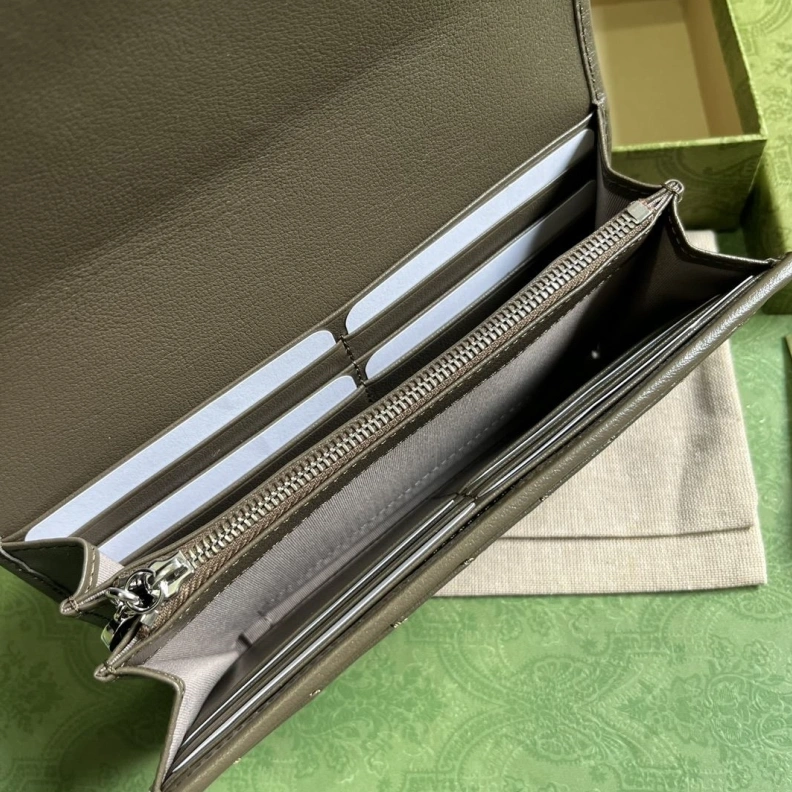 Vibrant Gxccx Wallets & Purse 35021