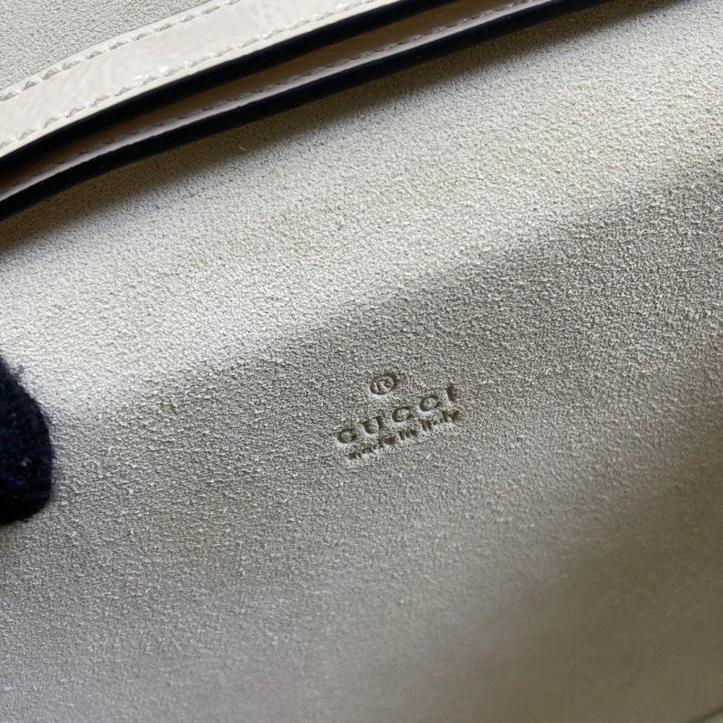 Resilient Gxccx Top Handle Bags 36195